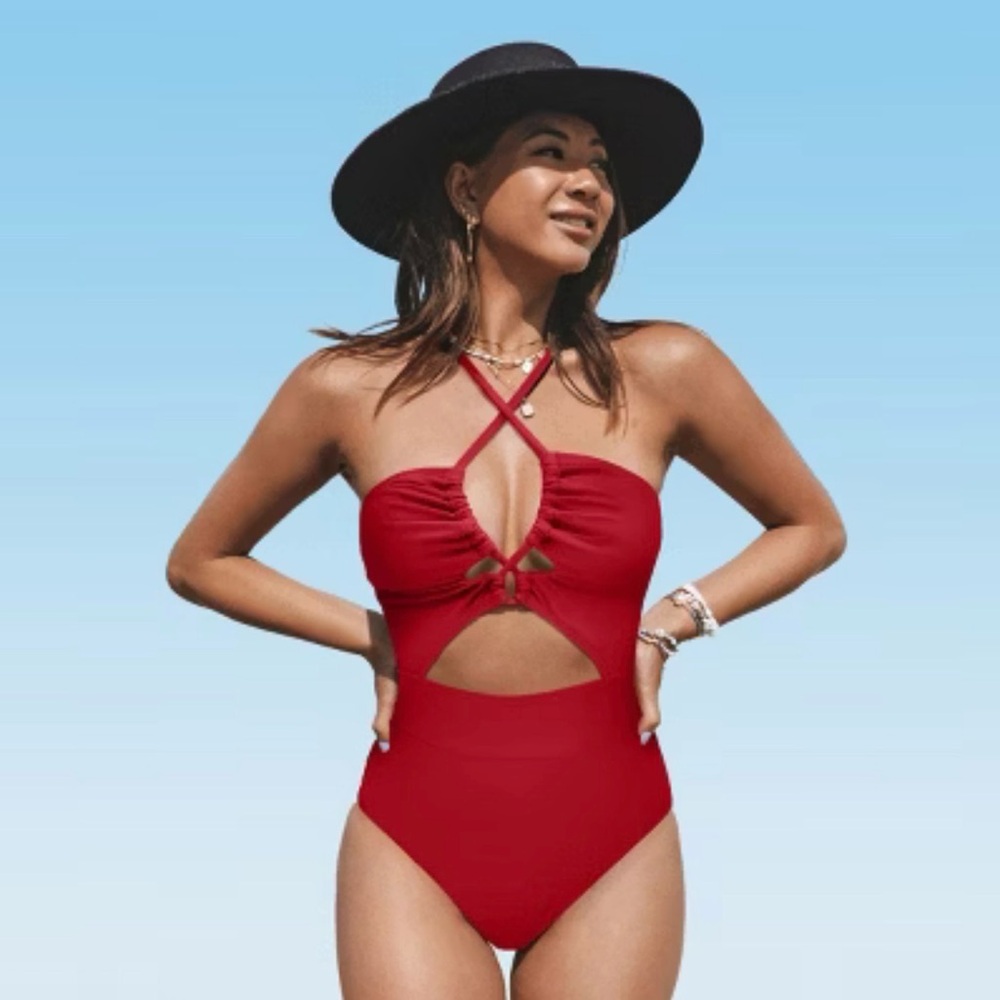 Cupshe Red Cutout One Piece Swimsuit Cross Back – Size M NWT